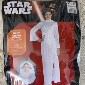 Princess Leia costume